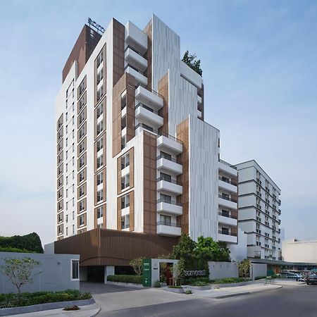 Somerset Sukhumvit 71 Бангкок Экстерьер фото