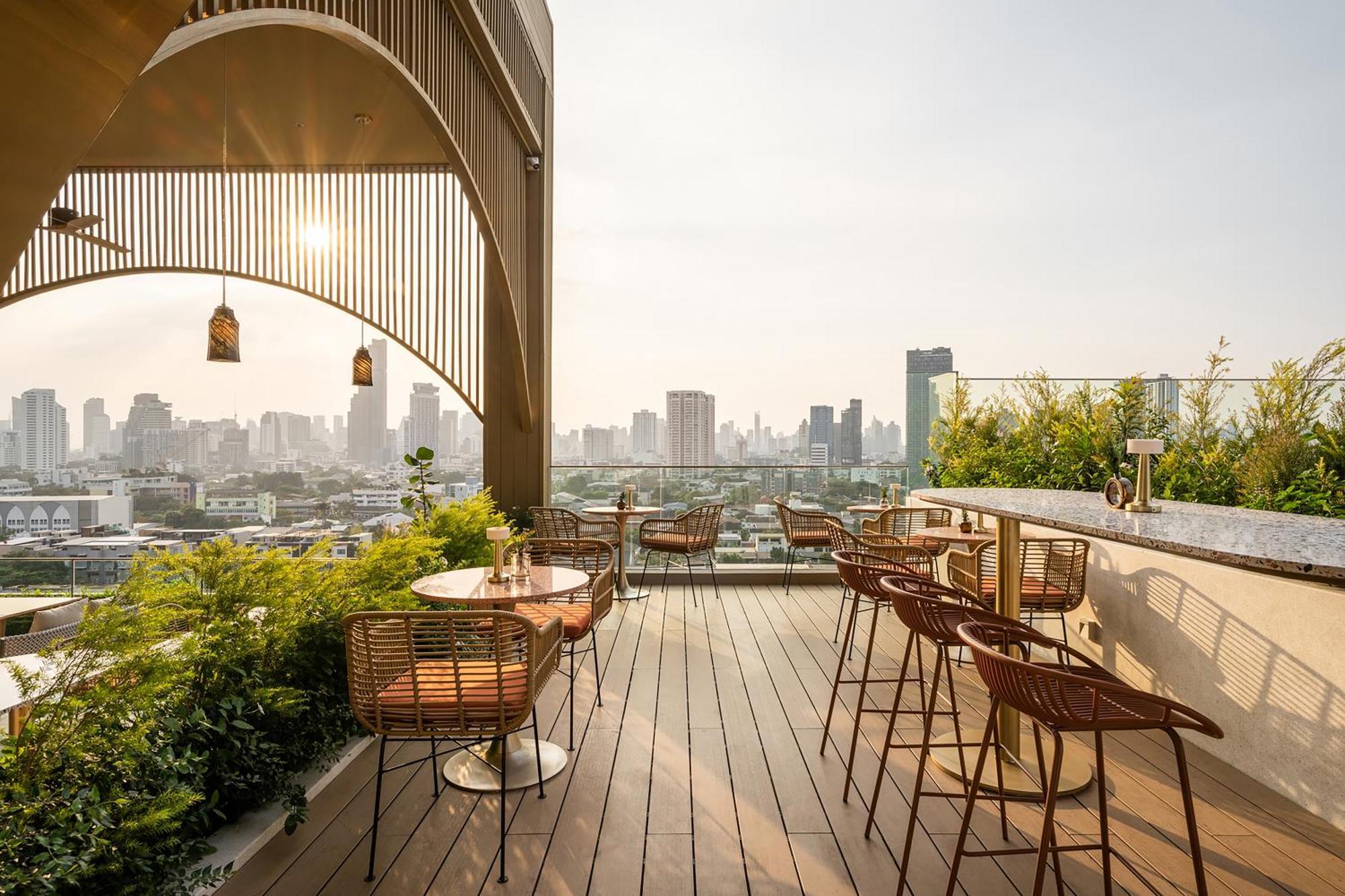 Somerset Sukhumvit 71 Бангкок Экстерьер фото